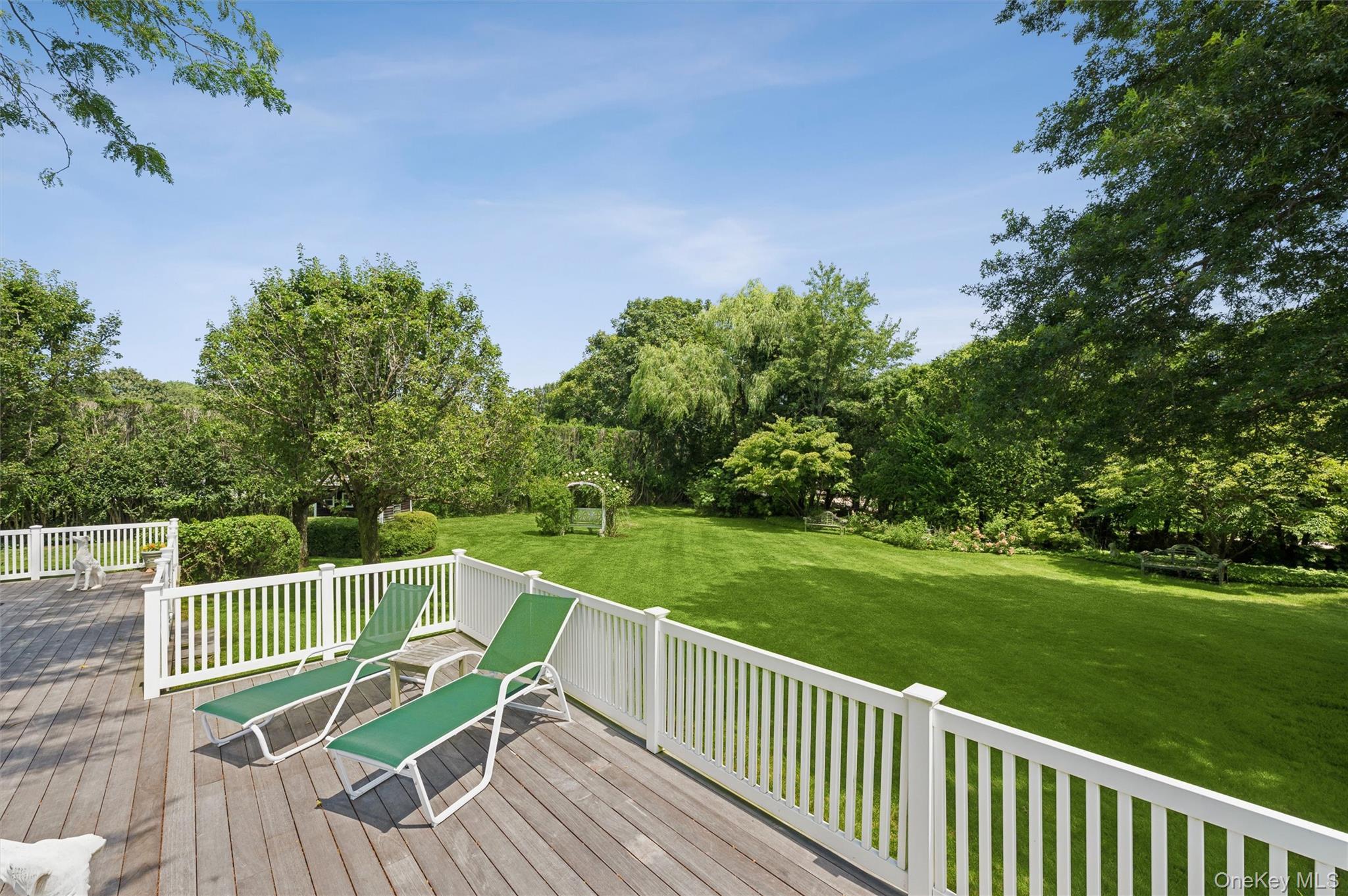 Single Family David Whites Lane  Suffolk County, NY 11968, MLS-1053107-11