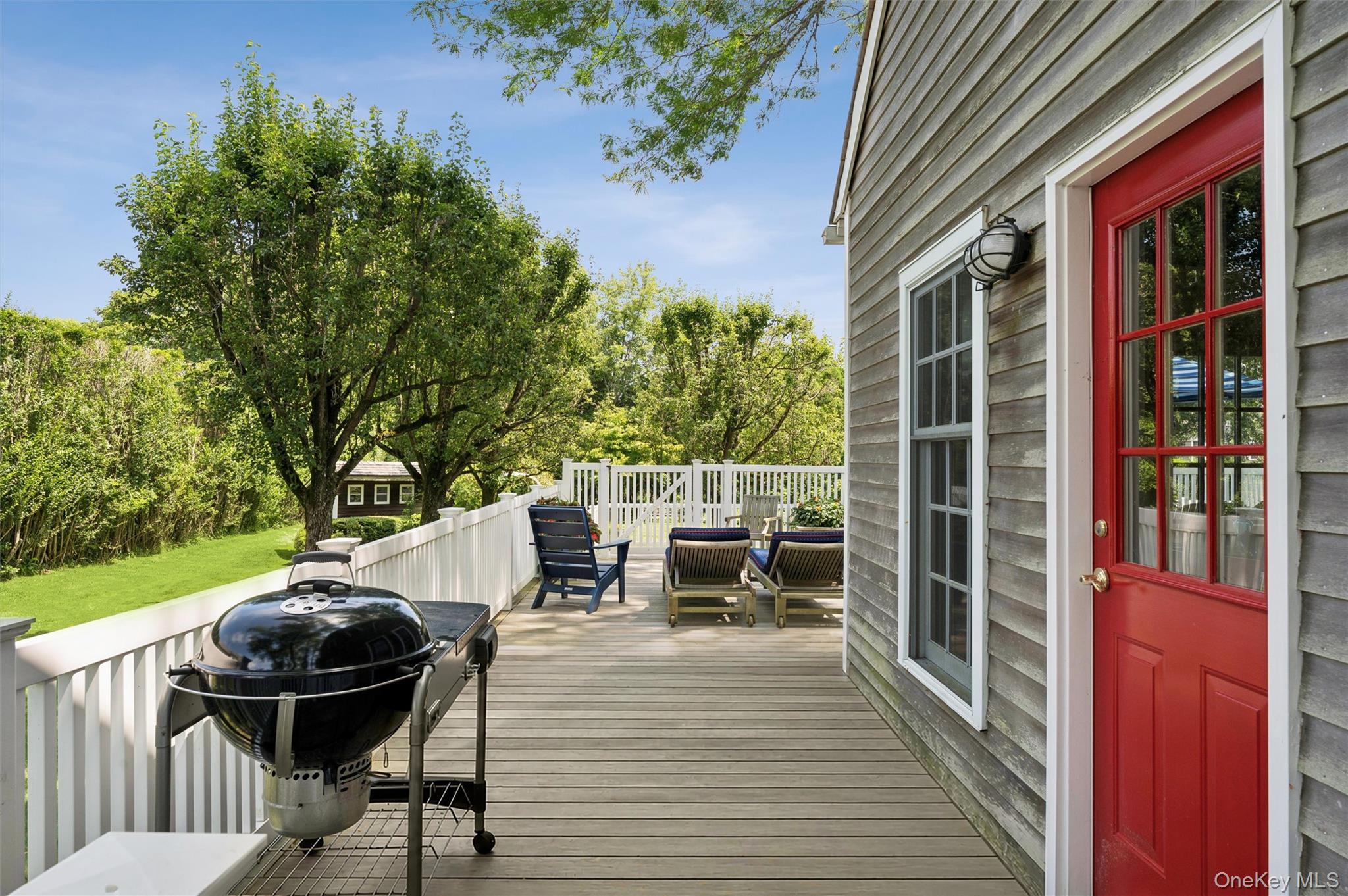 Single Family David Whites Lane  Suffolk County, NY 11968, MLS-1053107-17