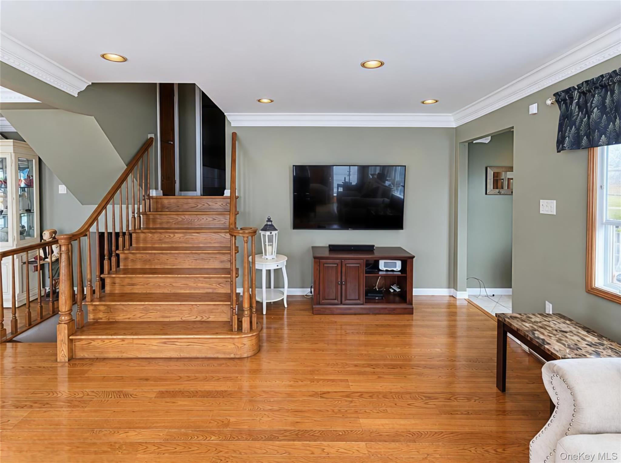 Single Family 96th Street Queens, NY 11414, MLS-1053108-11