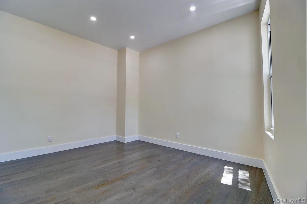 Single Family 62nd Street Queens, NY 11385, MLS-1053109-12