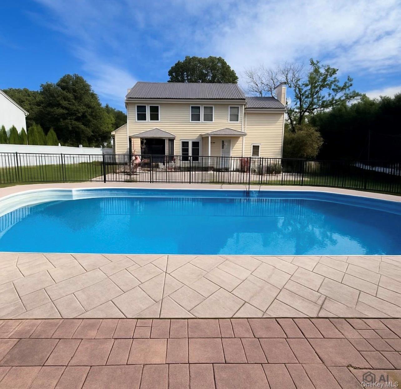 Single Family Howard Drive  Suffolk County, NY 11727, MLS-1053135-3