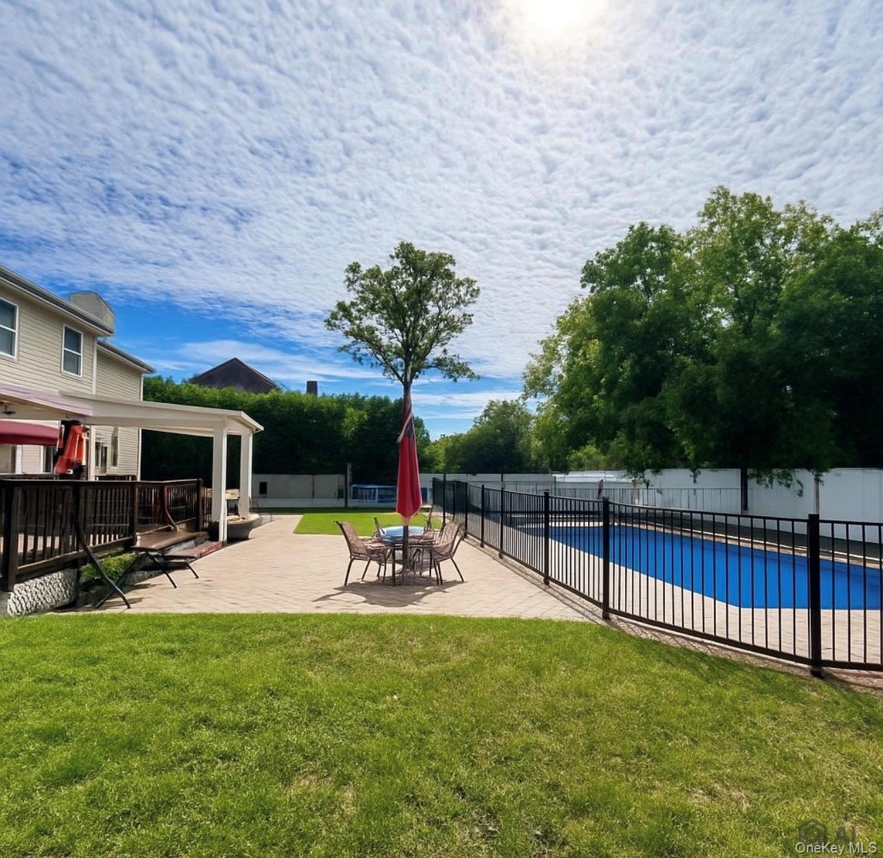 Single Family Howard Drive  Suffolk County, NY 11727, MLS-1053135-6