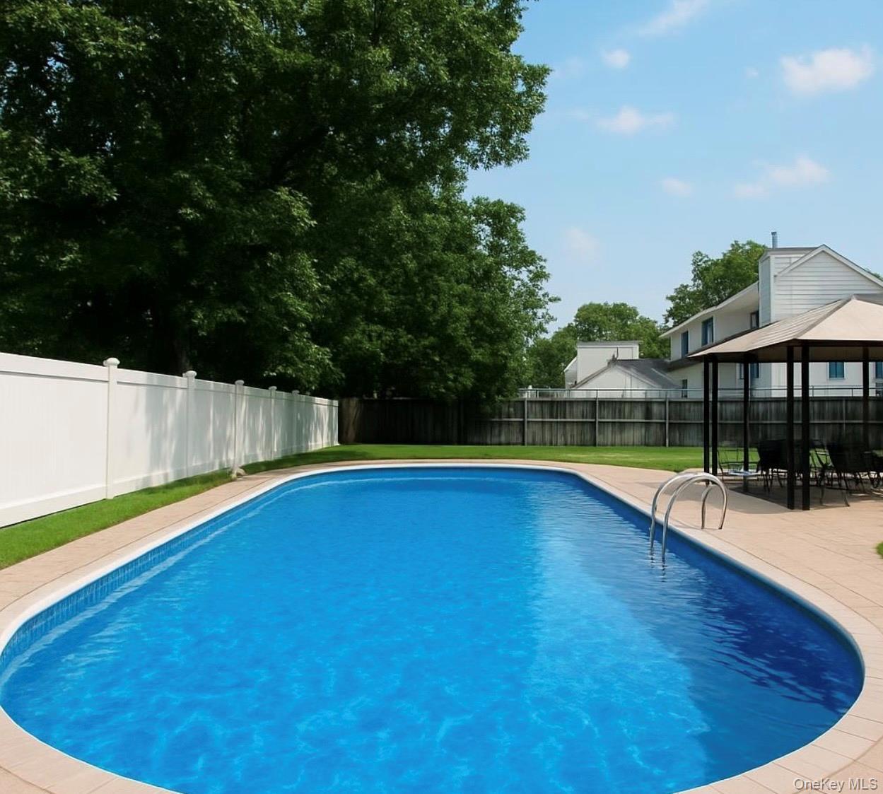 Single Family Howard Drive  Suffolk County, NY 11727, MLS-1053135-7