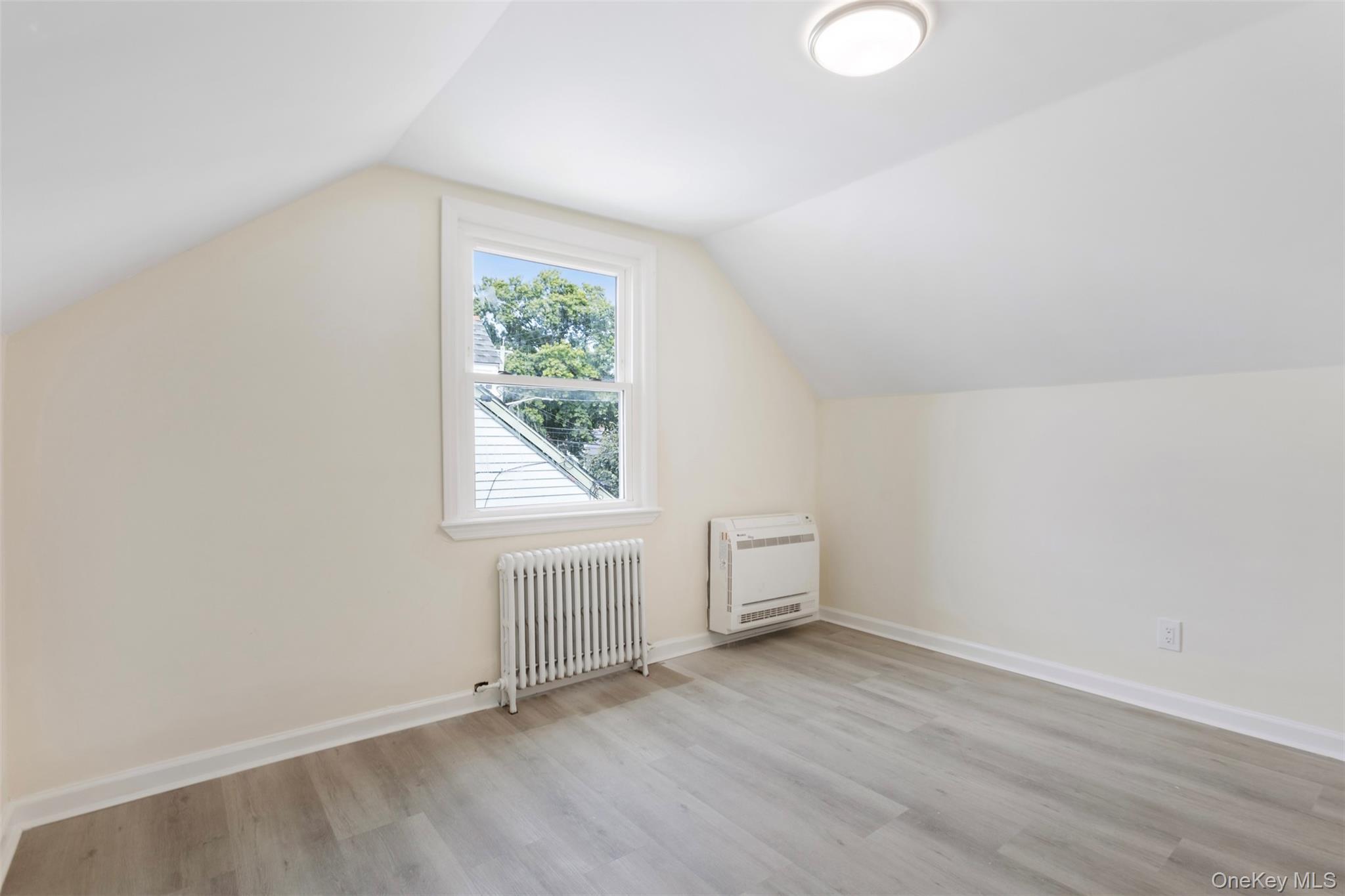 Single Family Milburn Avenue  Nassau County, NY 11550, MLS-1053136-13