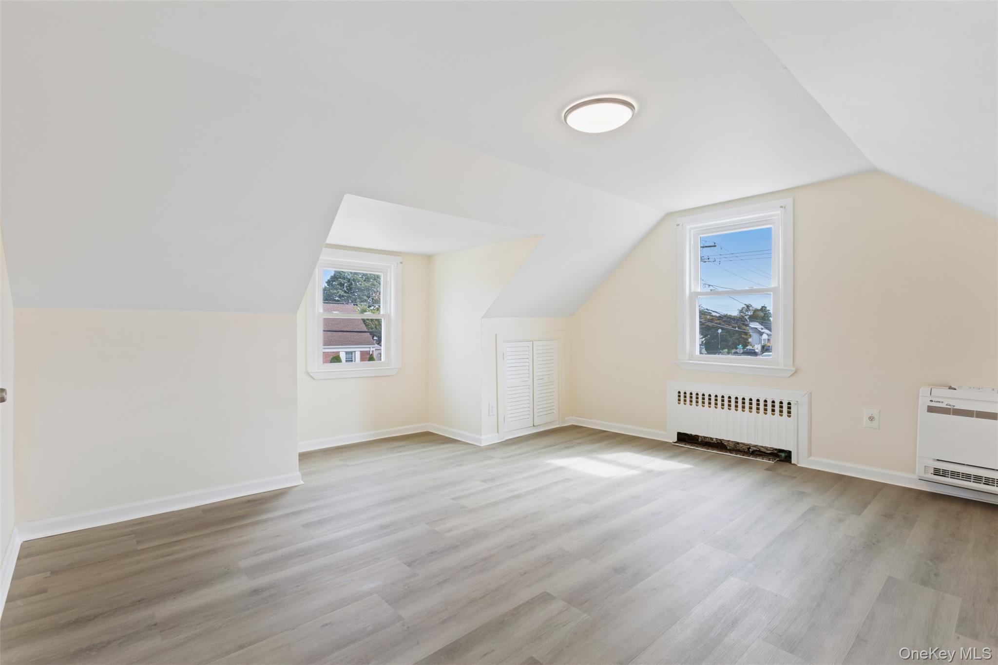 Single Family Milburn Avenue  Nassau County, NY 11550, MLS-1053136-14