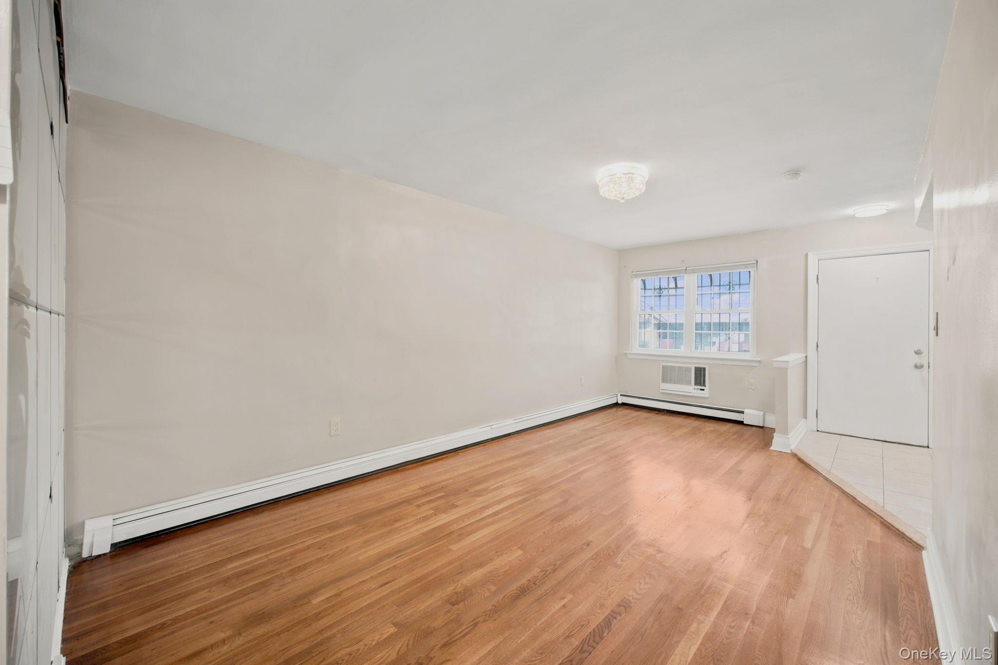 Single Family Flatlands Avenue  Brooklyn, NY 11236, MLS-1053145-7