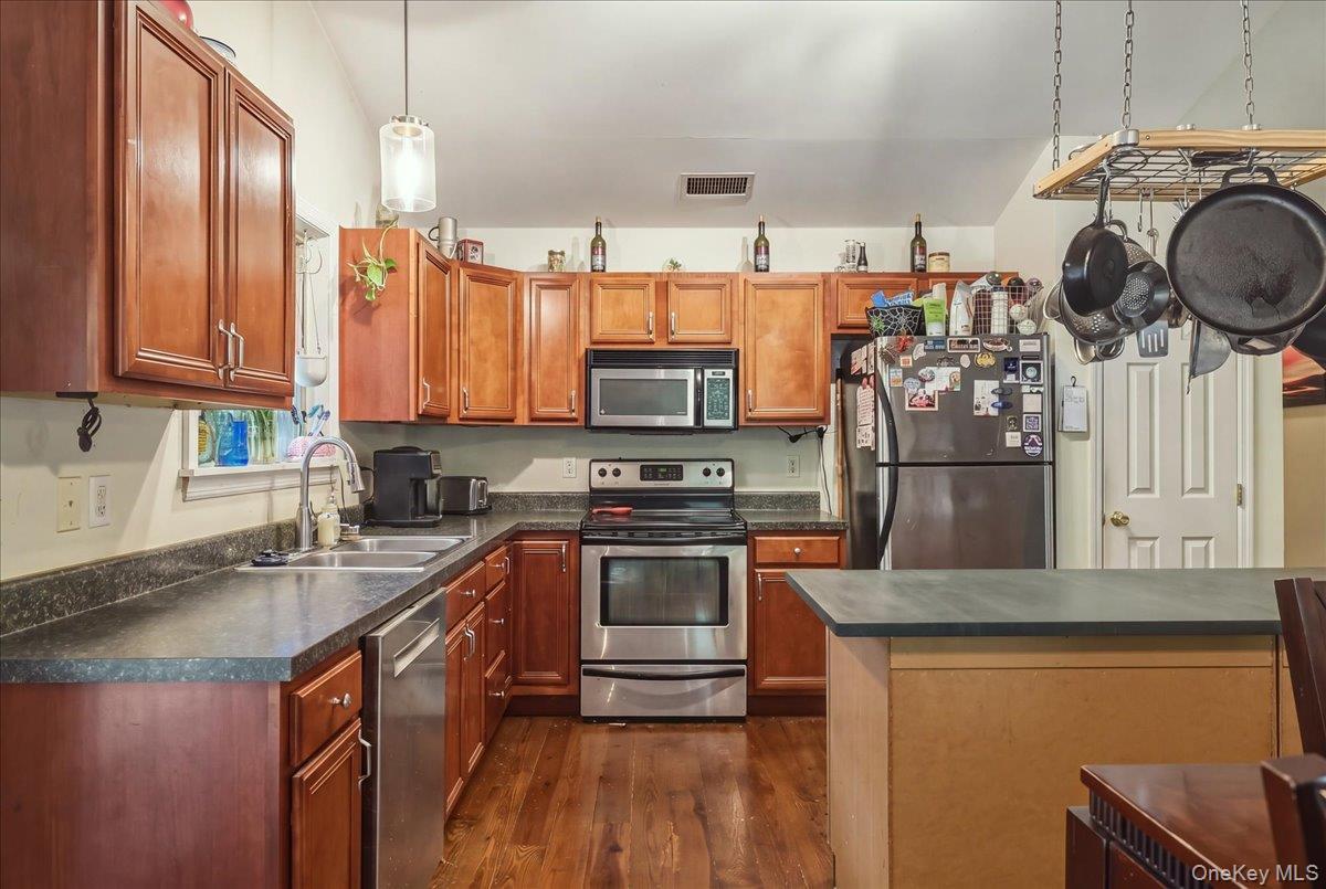 Single Family Clifford Lane  Suffolk County, NY 11763, MLS-1053154-25