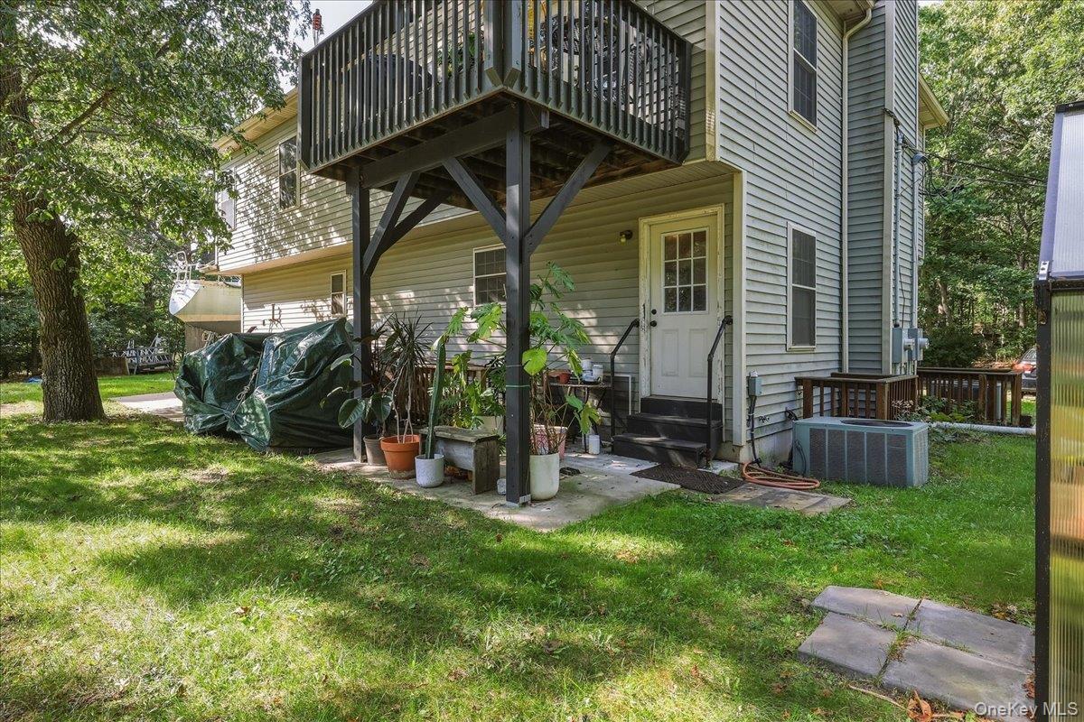 Single Family Clifford Lane  Suffolk County, NY 11763, MLS-1053154-37