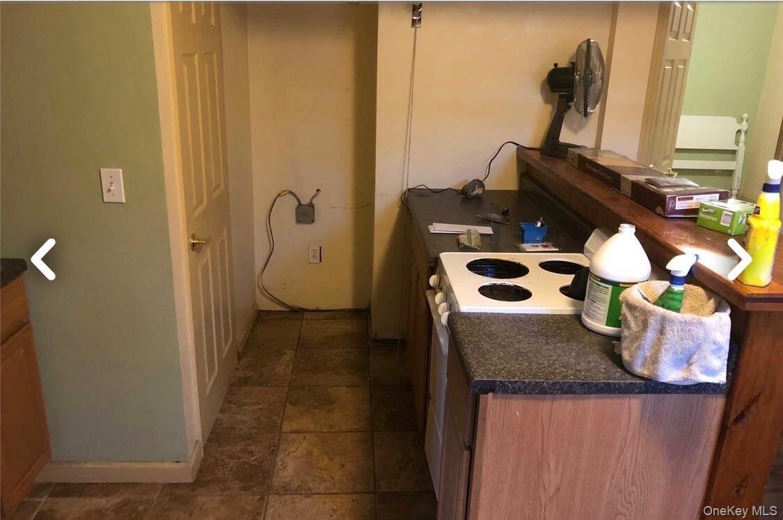 Single Family Clifford Lane  Suffolk County, NY 11763, MLS-1053154-44