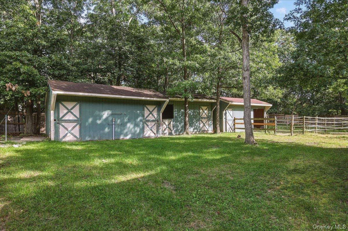 Single Family Clifford Lane  Suffolk County, NY 11763, MLS-1053154-9