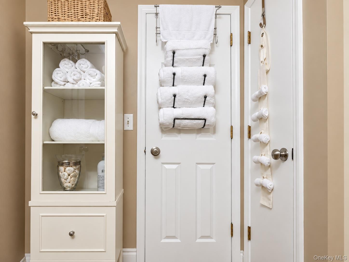 Single Family Oakland Avenue  Orange County, NY 12586, MLS-1053180-10