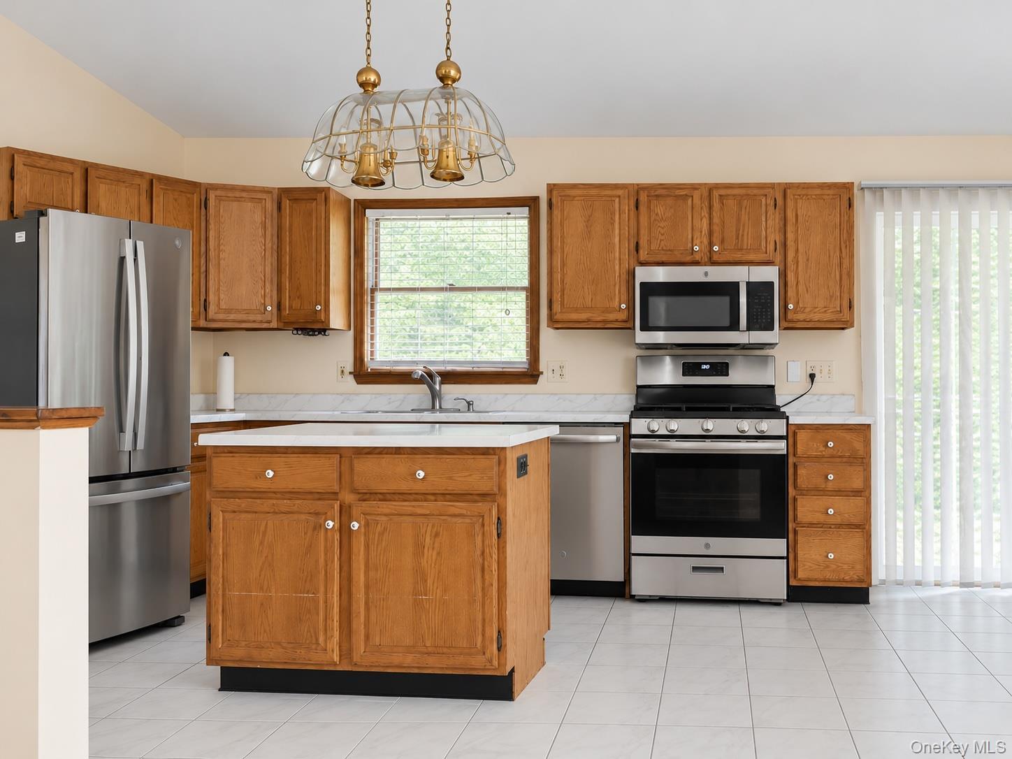 Single Family Oakland Avenue  Orange County, NY 12586, MLS-1053180-12