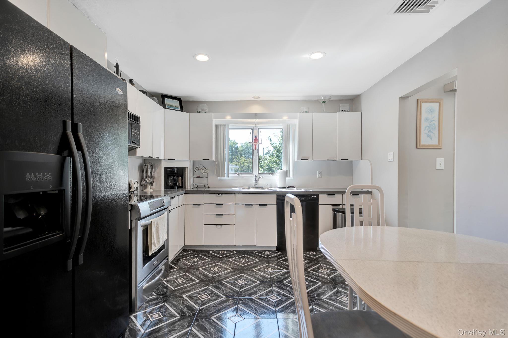 Single Family N Lewis Avenue  Suffolk County, NY 11757, MLS-1053184-11
