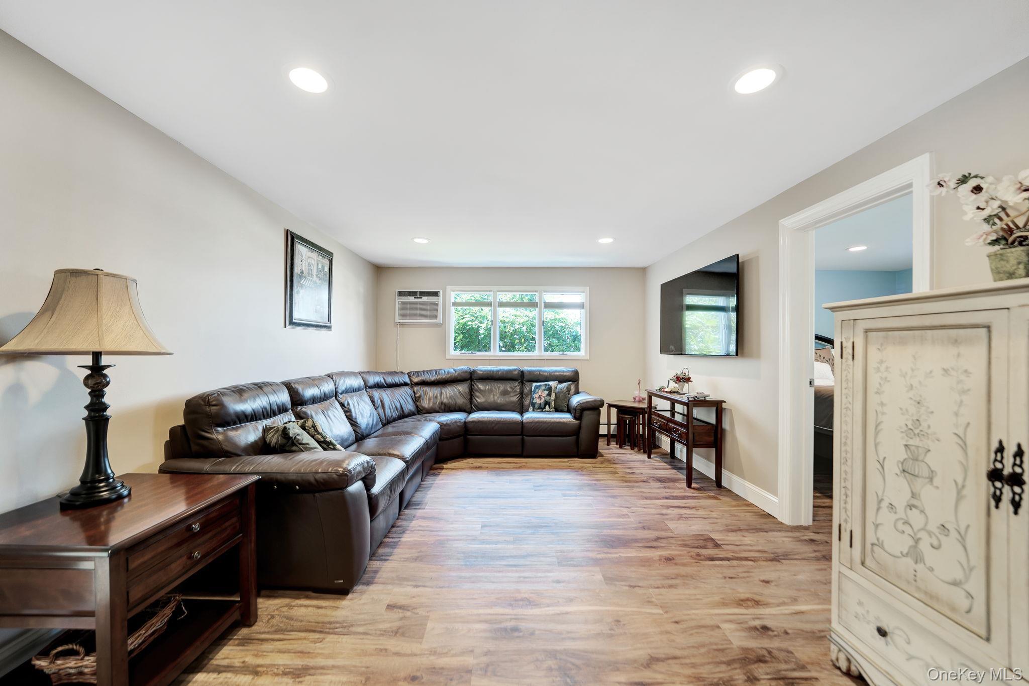 Single Family N Lewis Avenue  Suffolk County, NY 11757, MLS-1053184-21