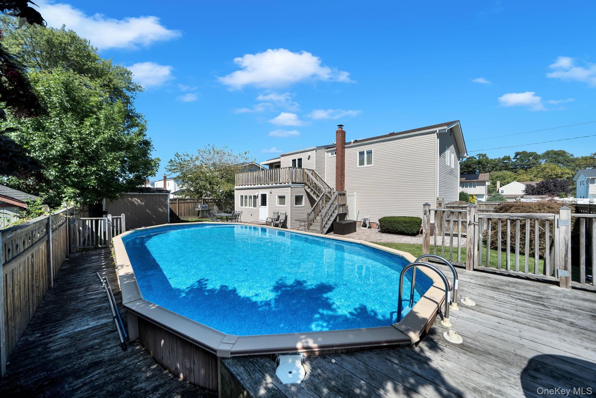 Single Family N Lewis Avenue  Suffolk County, NY 11757, MLS-1053184-33