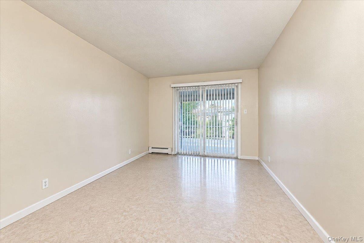 Single Family Stadium Avenue Bronx, NY 10465, MLS-1053191-14