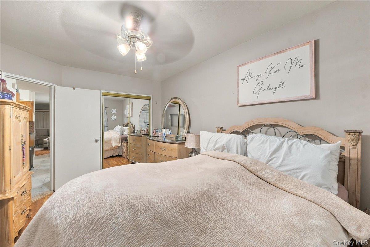 Single Family Stadium Avenue Bronx, NY 10465, MLS-1053191-5