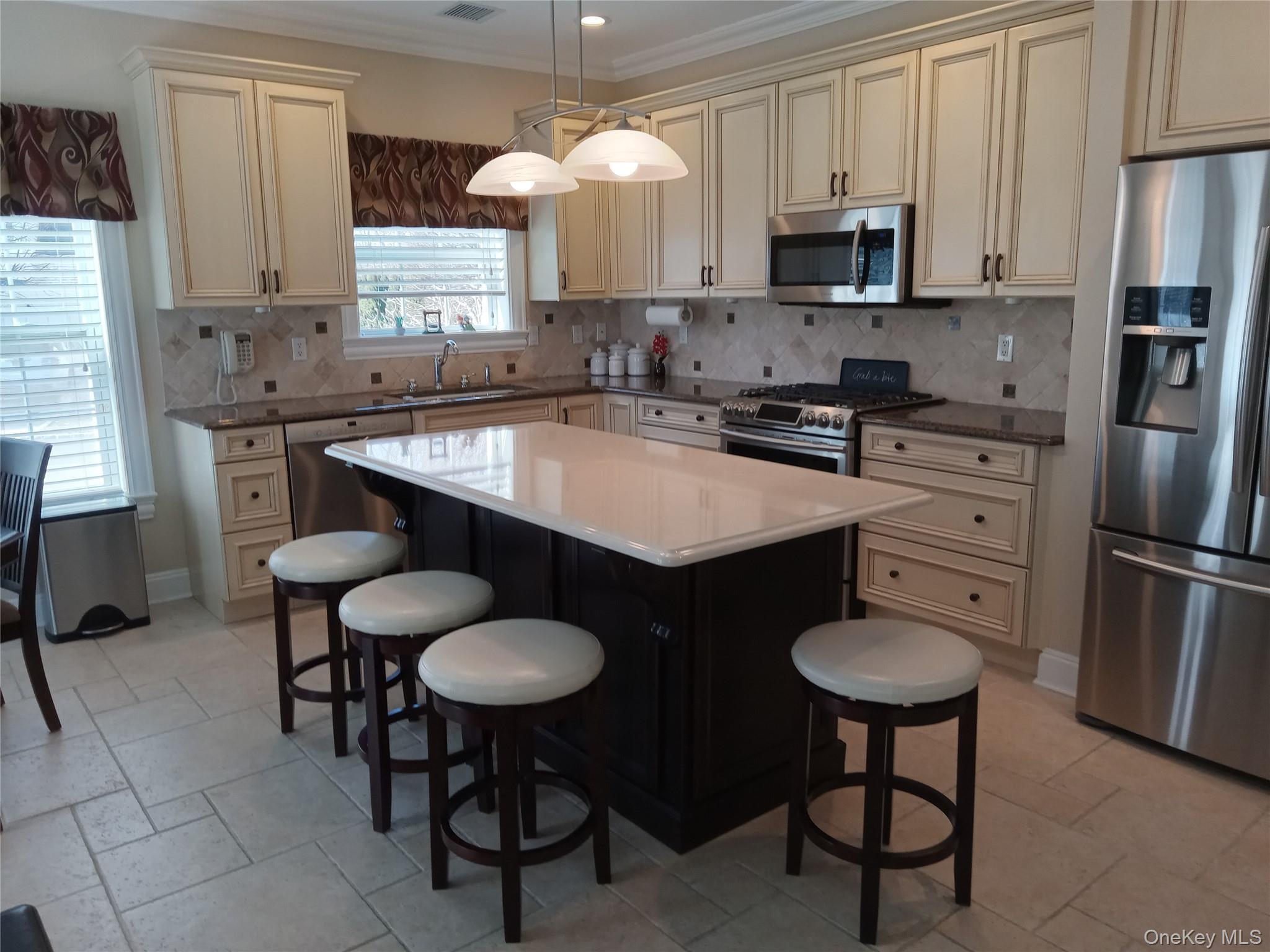 Single Family Golden Spruce Drive Suffolk County, NY 11933, MLS-1053200-13
