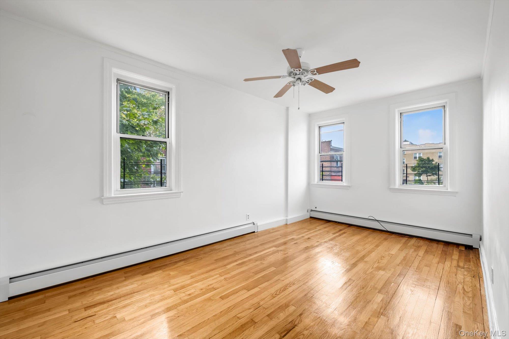 Single Family Colden Avenue  Bronx, NY 10462, MLS-1053205-10