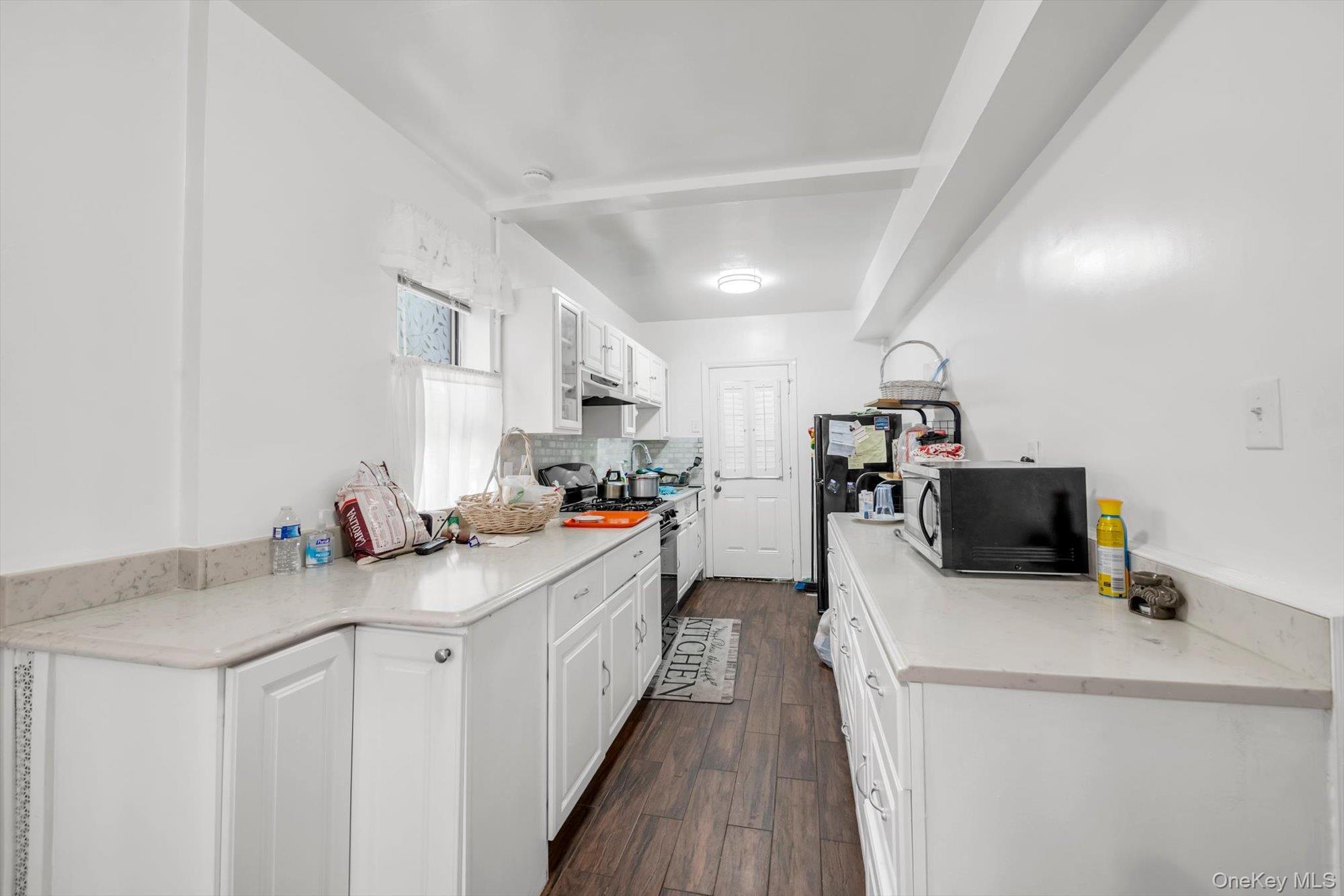 Single Family Colden Avenue  Bronx, NY 10462, MLS-1053205-16