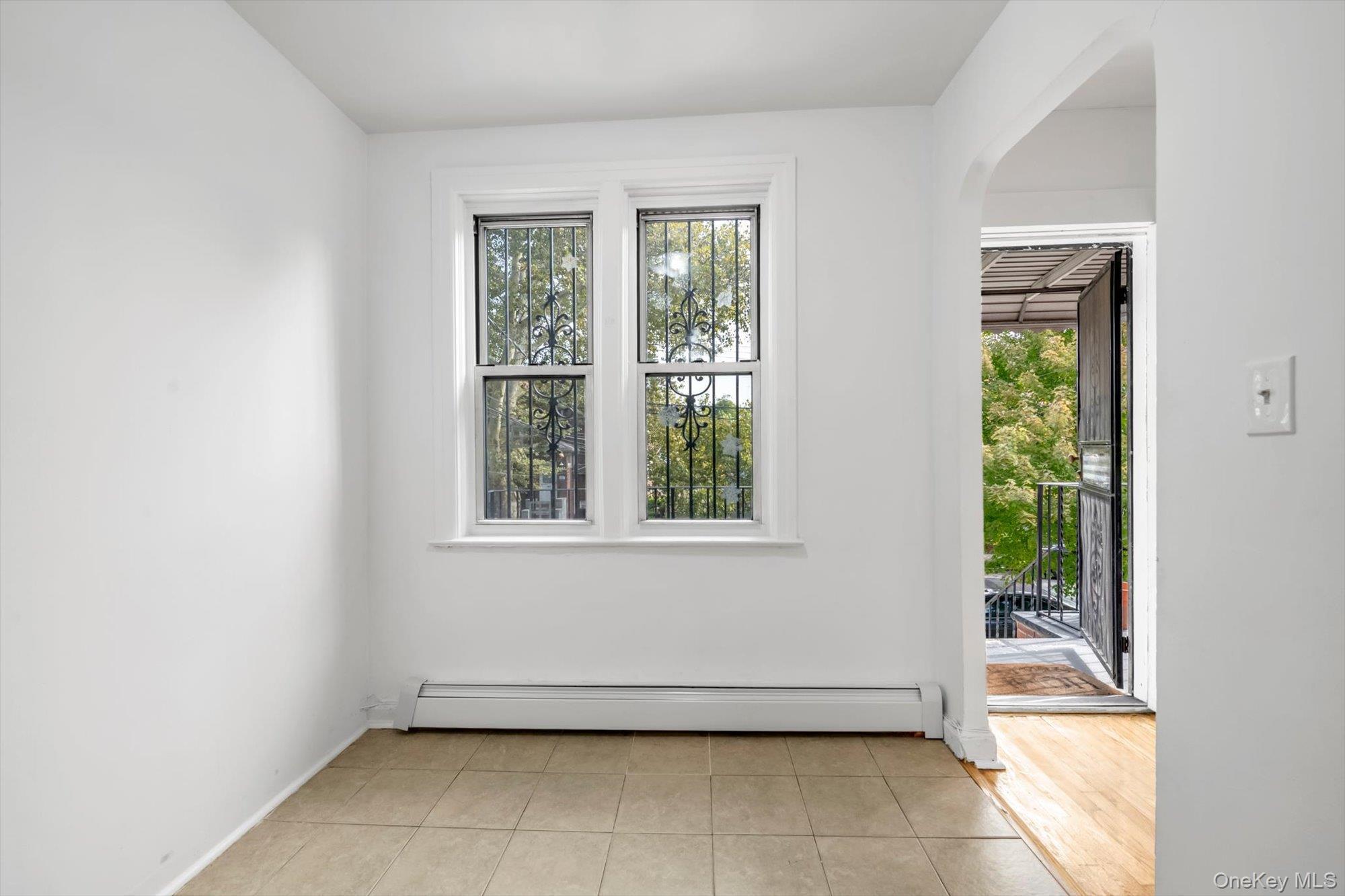 Single Family Colden Avenue  Bronx, NY 10462, MLS-1053205-8