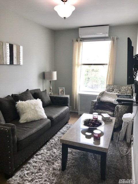 Apartment 72nd Street  Brooklyn, NY 11228, MLS-1053212-4