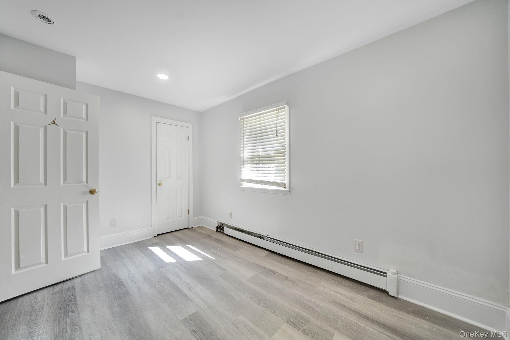 Single Family Whiskey Road Suffolk County, NY 11727, MLS-1053239-21