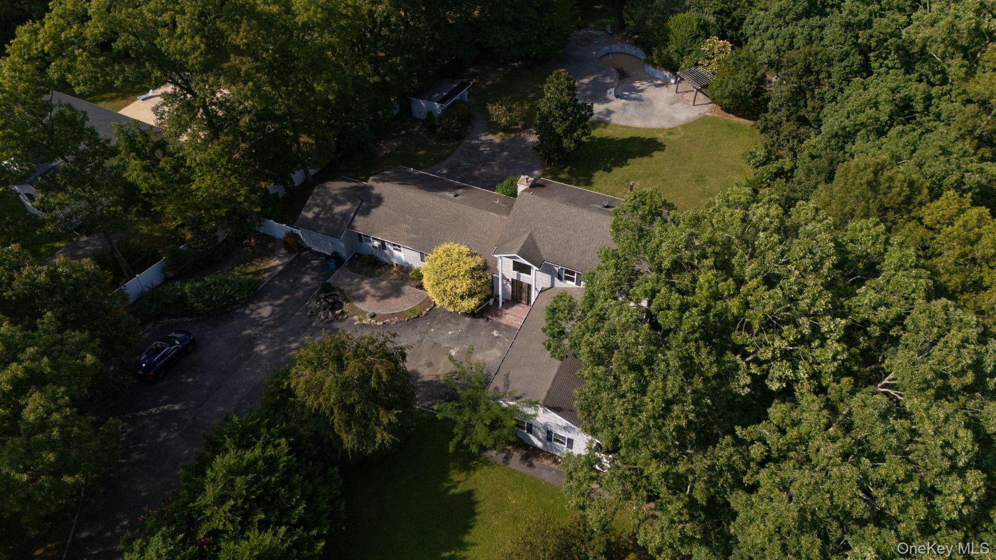 Single Family Whiskey Road  Suffolk County, NY 11727, MLS-1053239-50