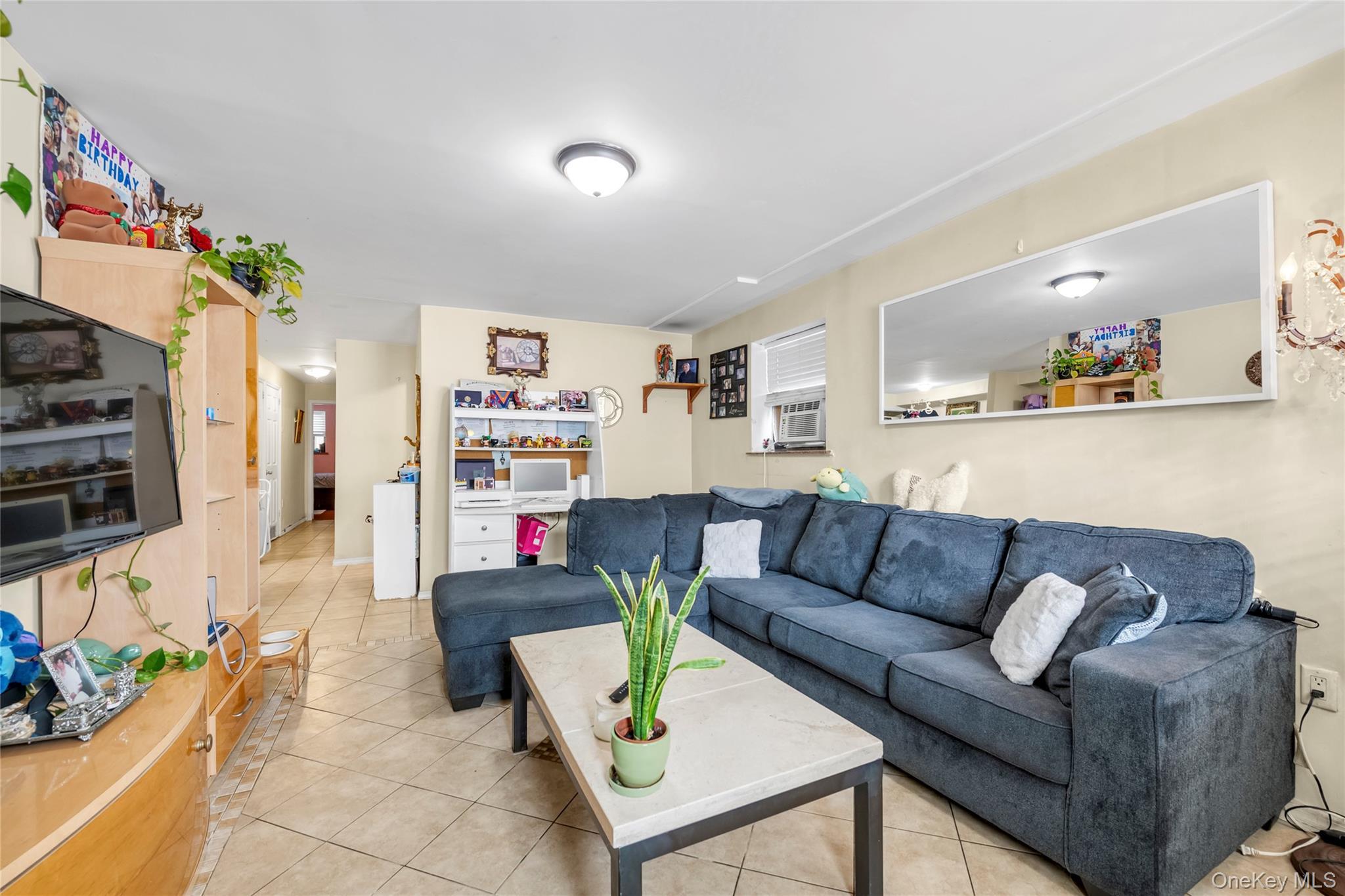 Single Family 123rd Street  Queens, NY 11354, MLS-1053246-11