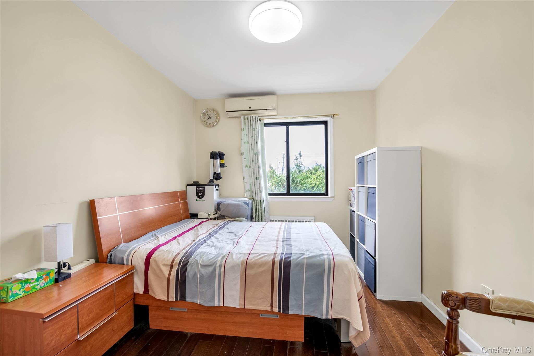 Single Family 123rd Street  Queens, NY 11354, MLS-1053246-7
