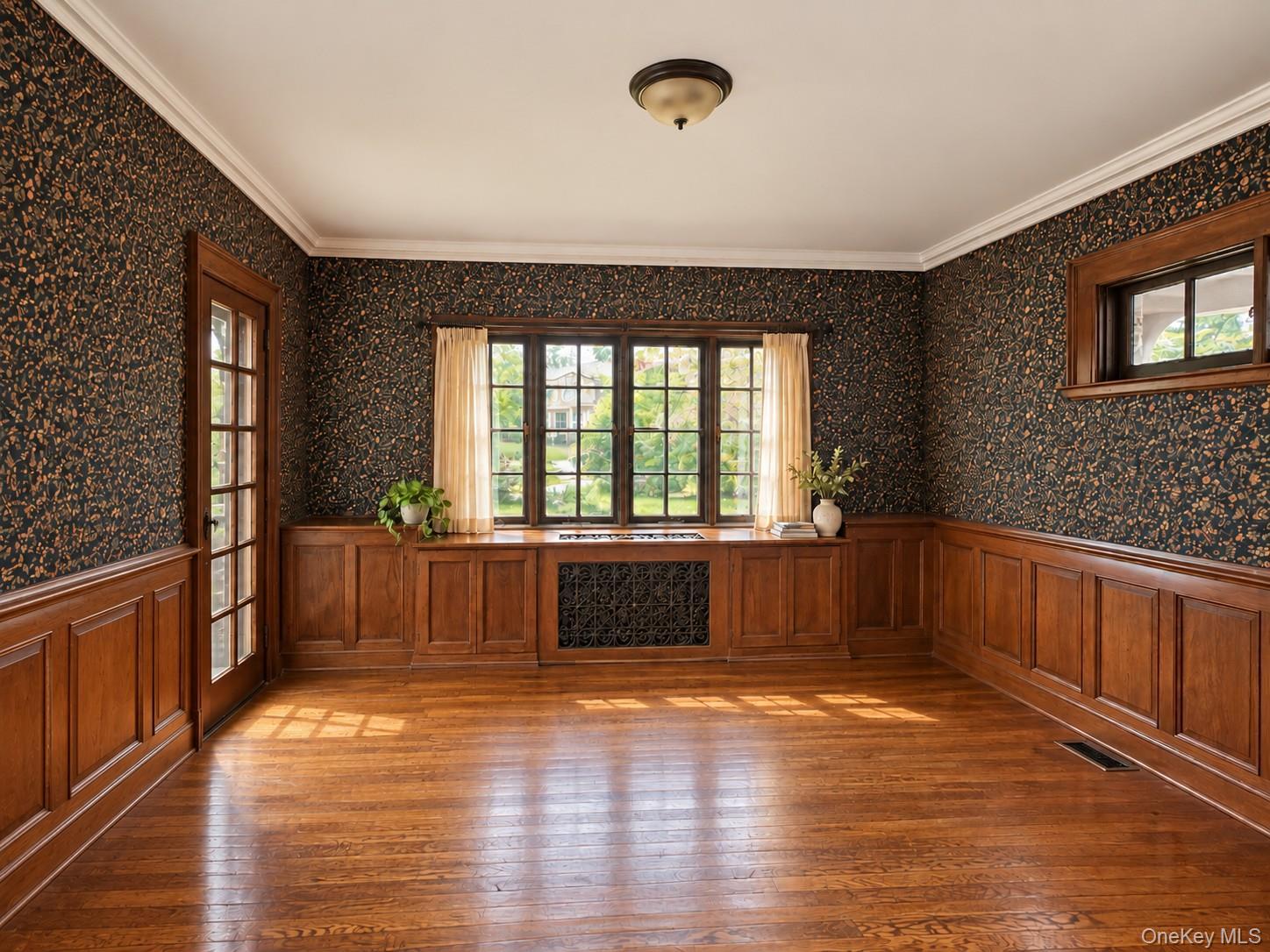 Single Family Arleigh Road  Nassau County, NY 11021, MLS-1053256-12