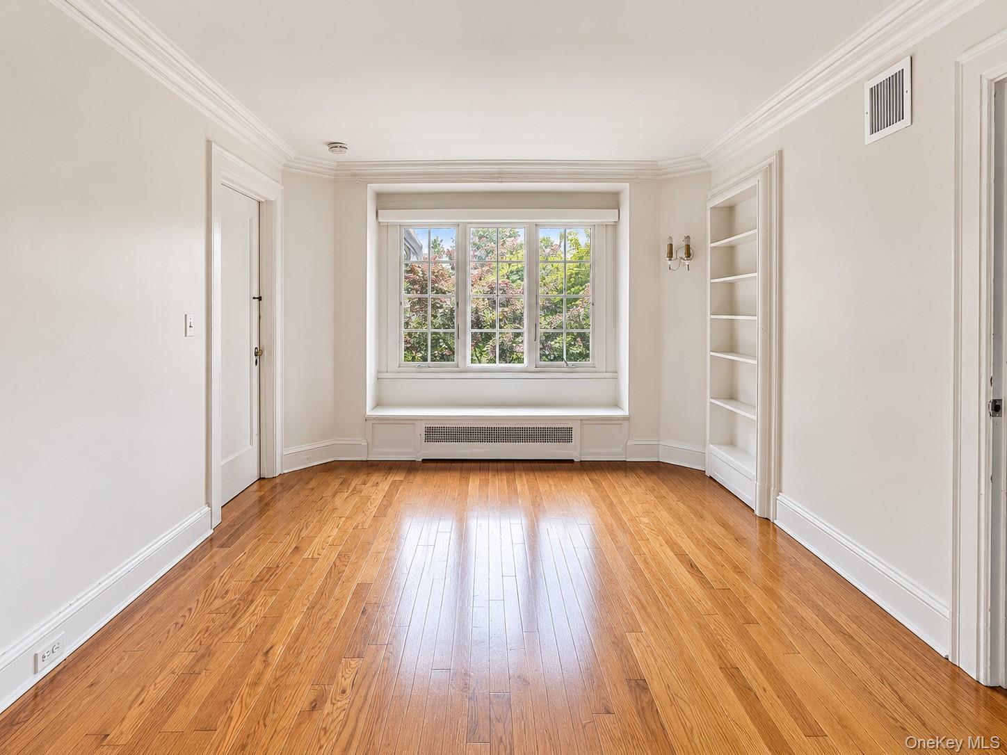 Single Family Arleigh Road  Nassau County, NY 11021, MLS-1053256-17