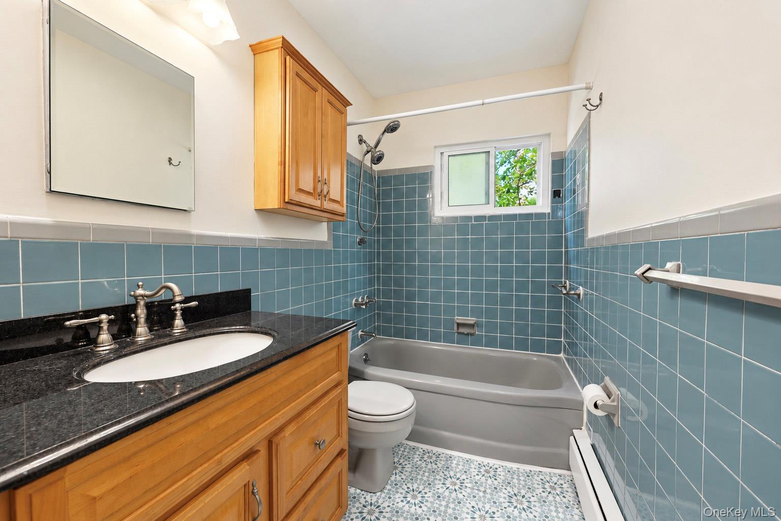 Single Family Post Road Bronx, NY 10471, MLS-1053260-12