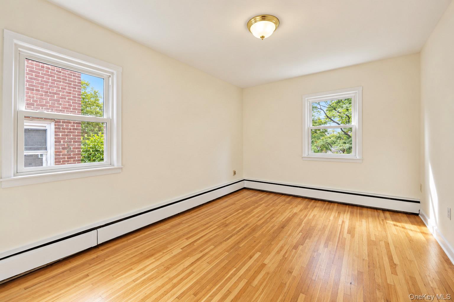 Single Family Post Road Bronx, NY 10471, MLS-1053260-17