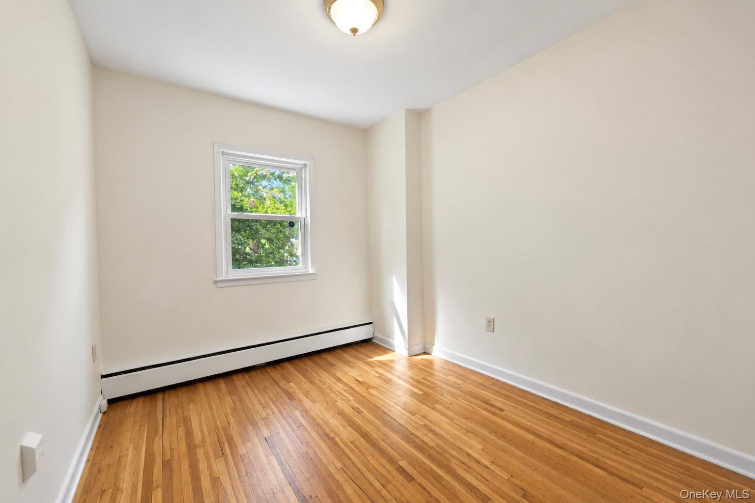 Single Family Post Road Bronx, NY 10471, MLS-1053260-18