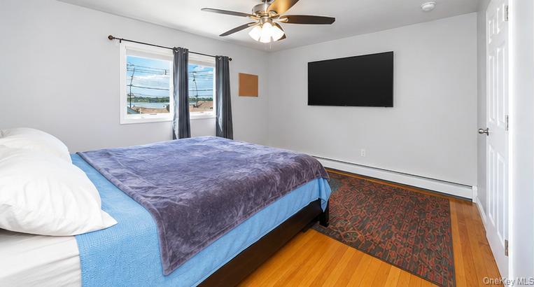 Single Family Schuyler Terrace Bronx, NY 10465, MLS-1053280-11
