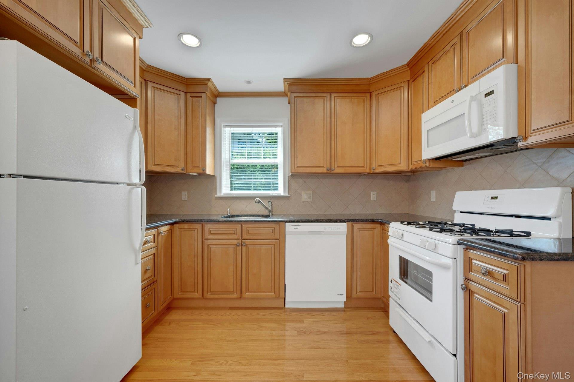 Single Family Fisher Avenue Westchester County, NY 10707, MLS-1053330-23