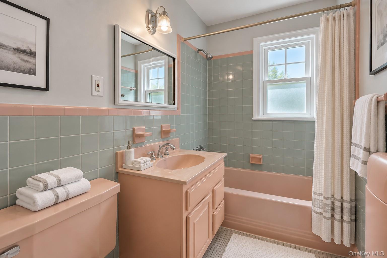 Single Family Fisher Avenue Westchester County, NY 10707, MLS-1053330-27