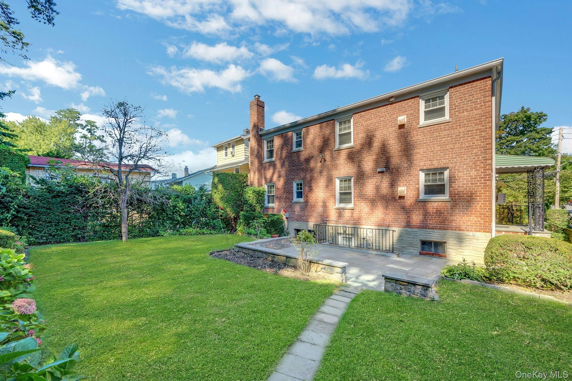 Single Family Fisher Avenue Westchester County, NY 10707, MLS-1053330-37