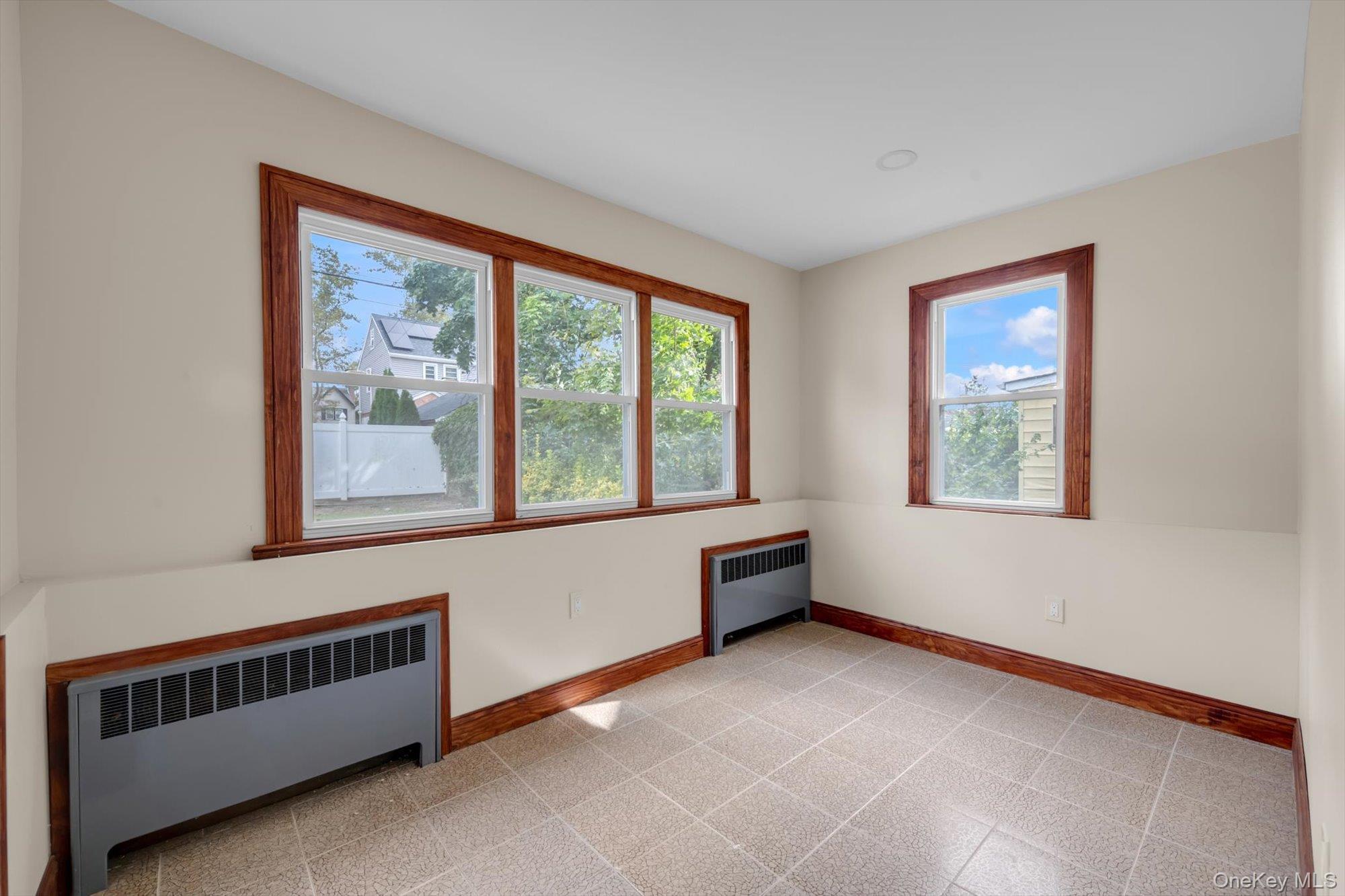 Single Family 224th Street  Queens, NY 11411, MLS-1053354-9