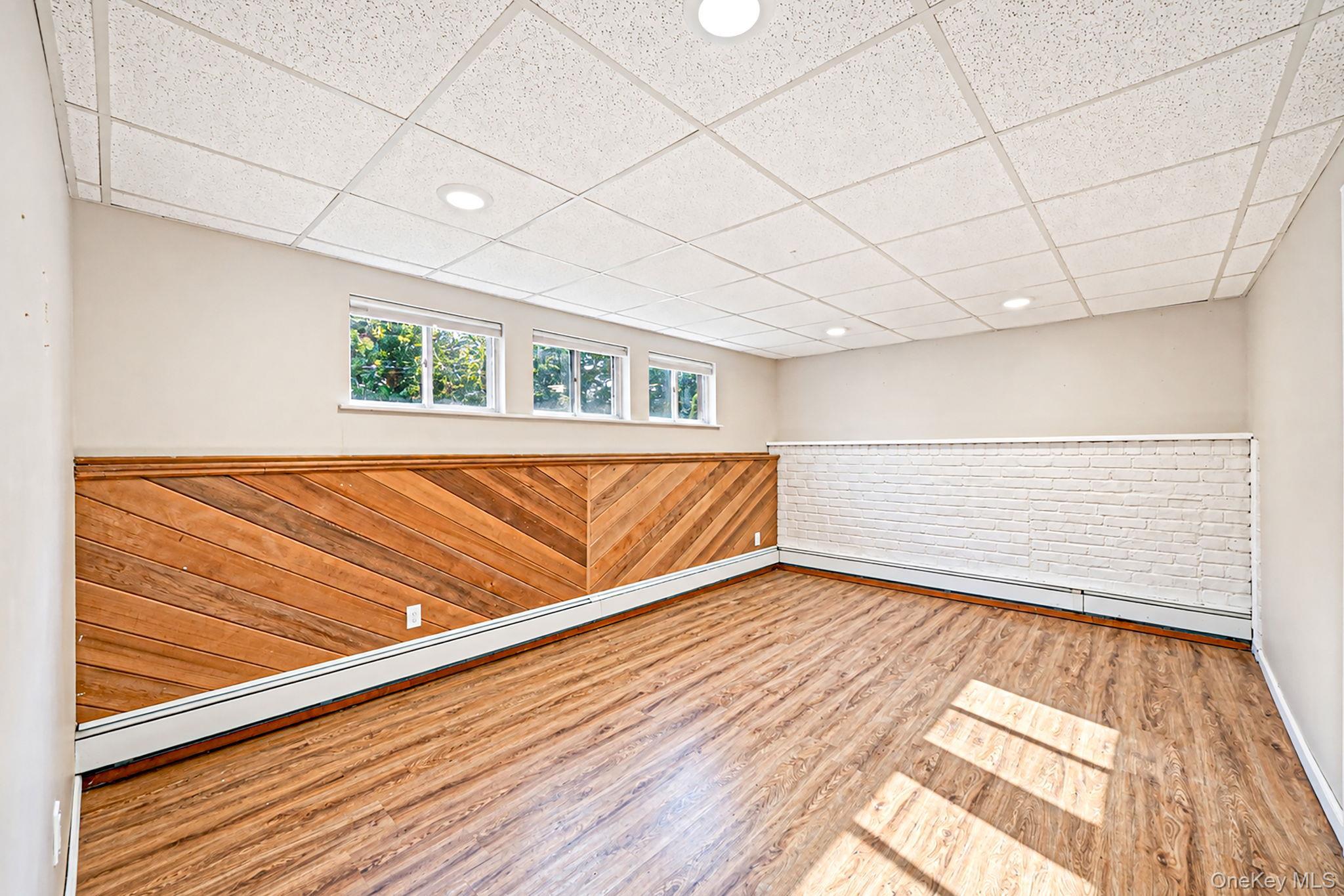 Single Family Richlee Drive  Suffolk County, NY 11731, MLS-1053382-23