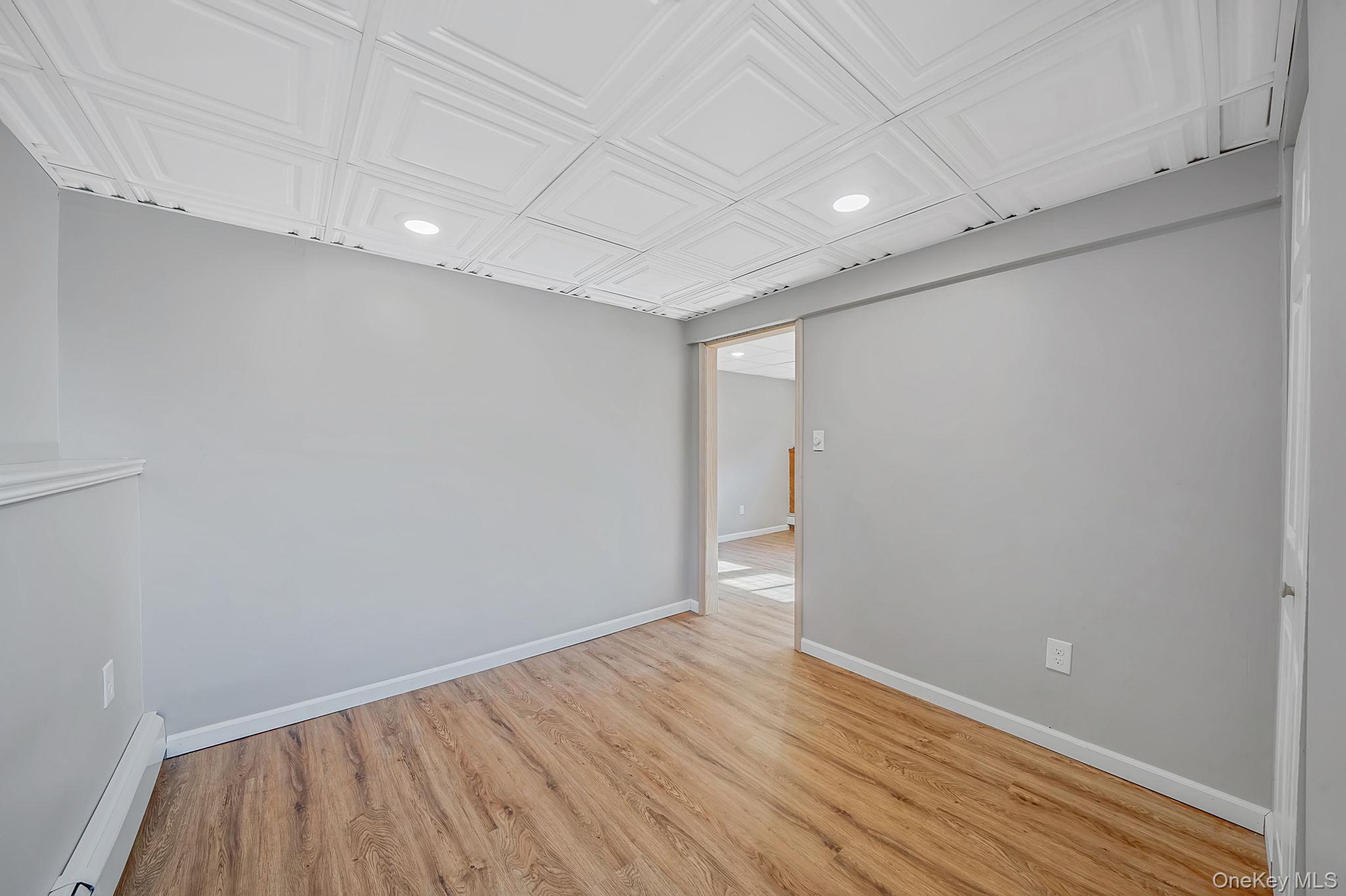 Single Family Richlee Drive  Suffolk County, NY 11731, MLS-1053382-26
