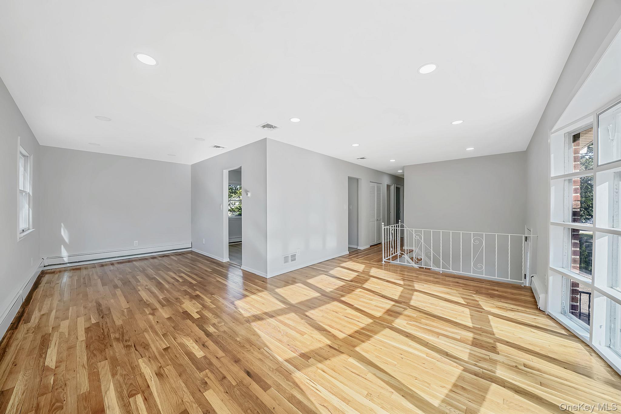 Single Family Richlee Drive  Suffolk County, NY 11731, MLS-1053382-7