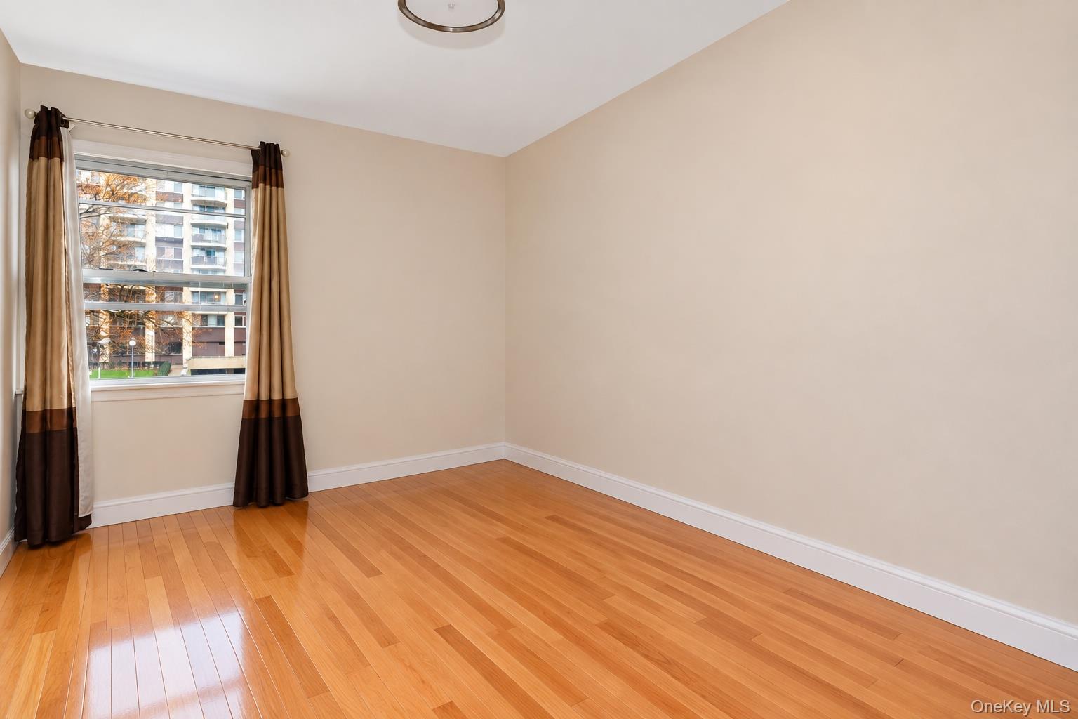 Single Family 23rd Avenue Queens, NY 11360, MLS-1053396-14