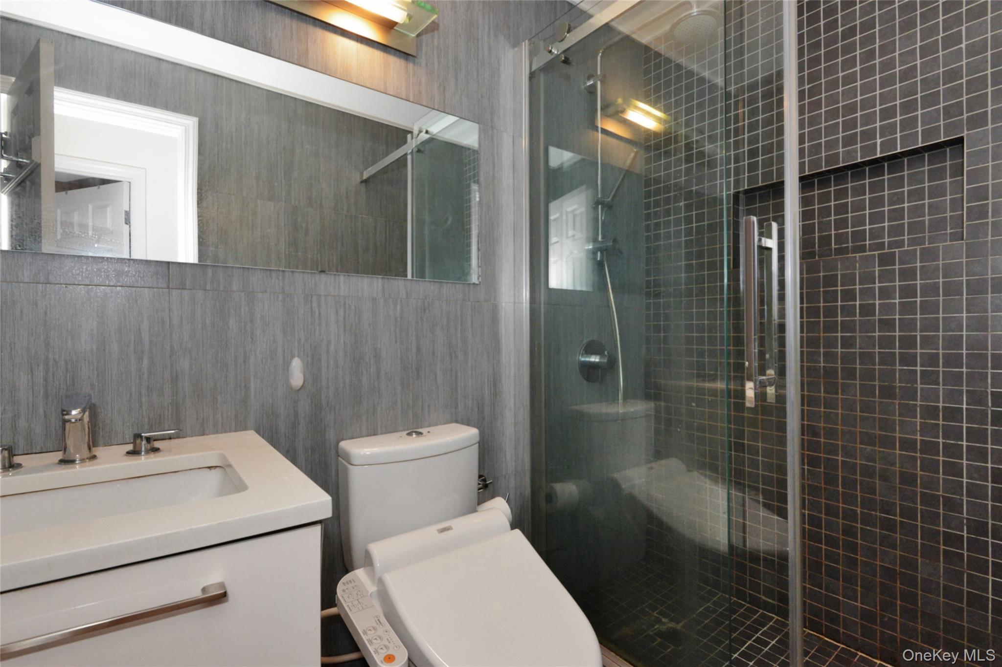 Single Family 23rd Avenue Queens, NY 11360, MLS-1053396-17