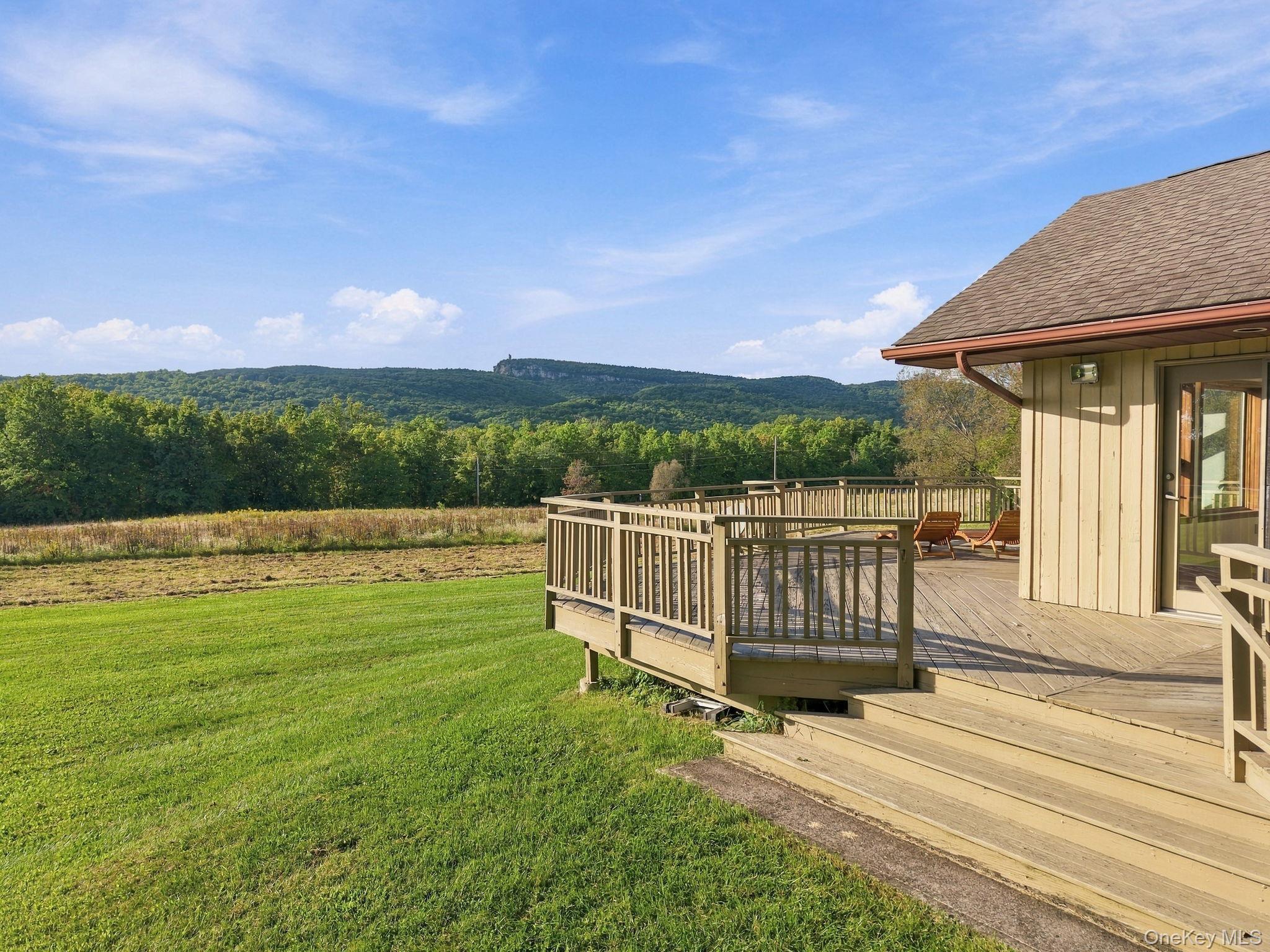 Single Family Albany Post Road  Ulster County, NY 12561, MLS-1053408-3