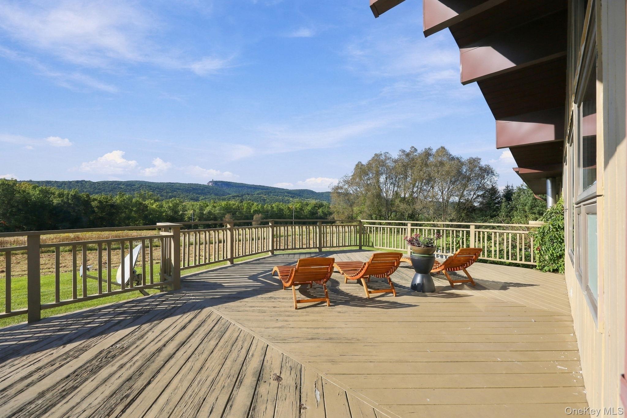 Single Family Albany Post Road  Ulster County, NY 12561, MLS-1053408-30