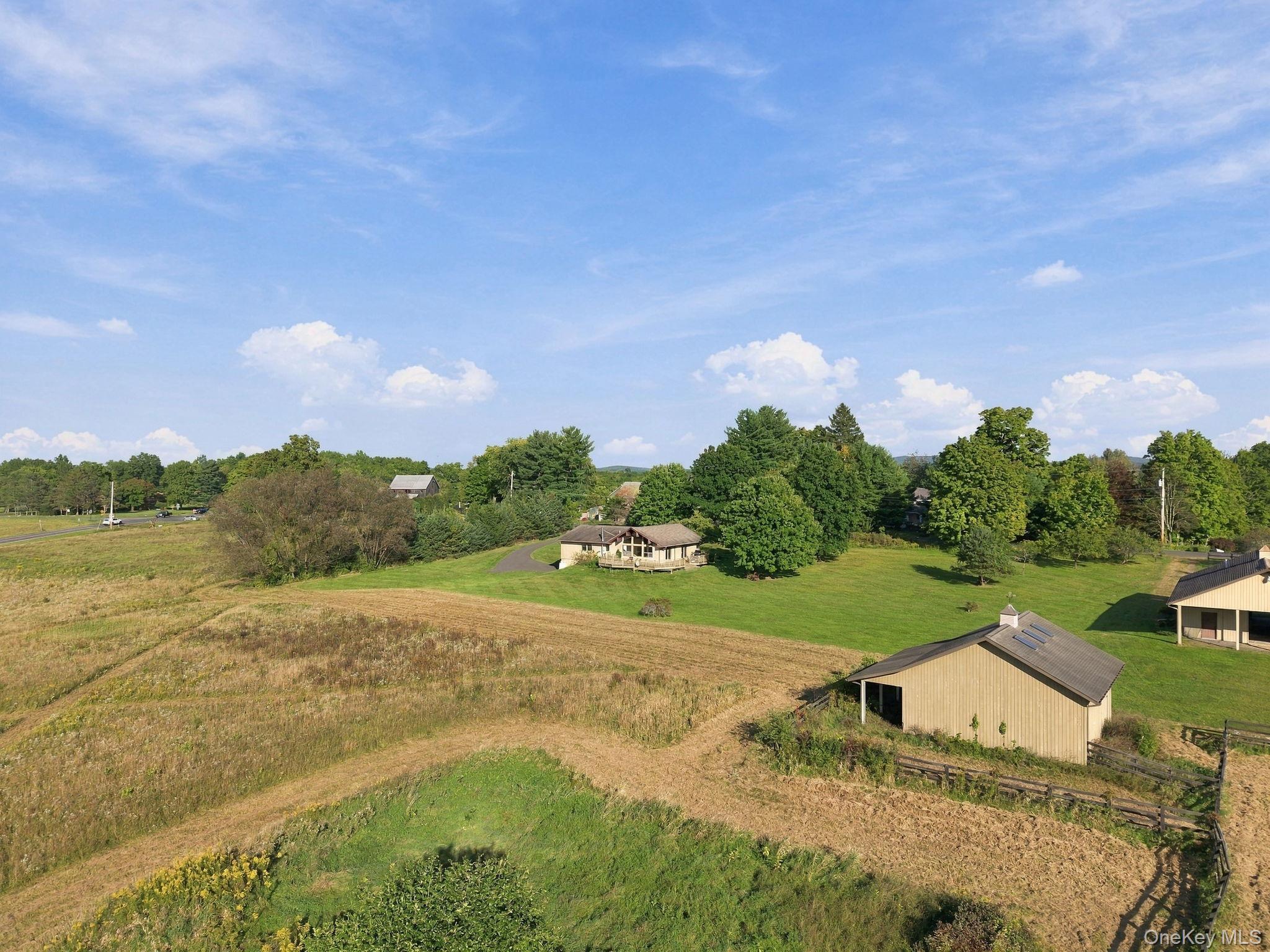 Single Family Albany Post Road  Ulster County, NY 12561, MLS-1053408-32