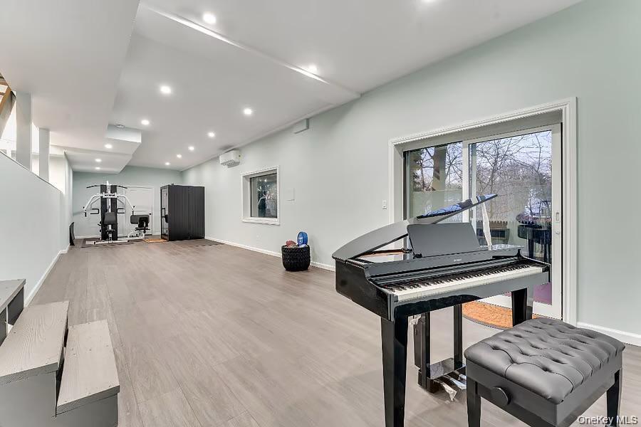 Single Family Potter Lane  Suffolk County, NY 11743, MLS-1053413-21