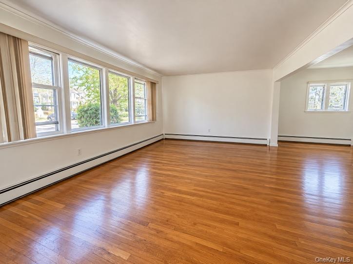 Single Family Monterey Street Queens, NY 11429, MLS-1053424-4